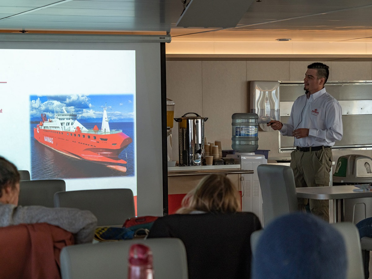 Navimag Puerto Montt - Puerto Natales 4 days / 3 nights