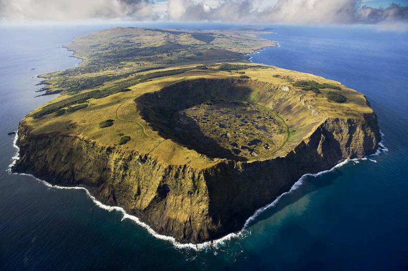 Volcan Rano Raraku Volcán Rano Raraku – Isla de Pascua Chile