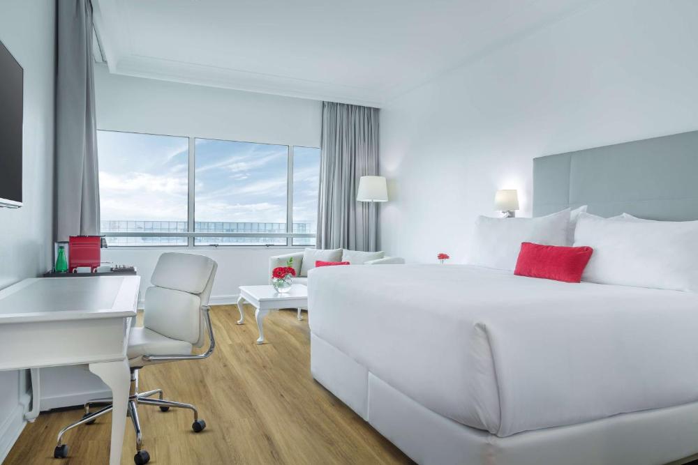 Hotel Radisson Información, Tarifas y Reservas