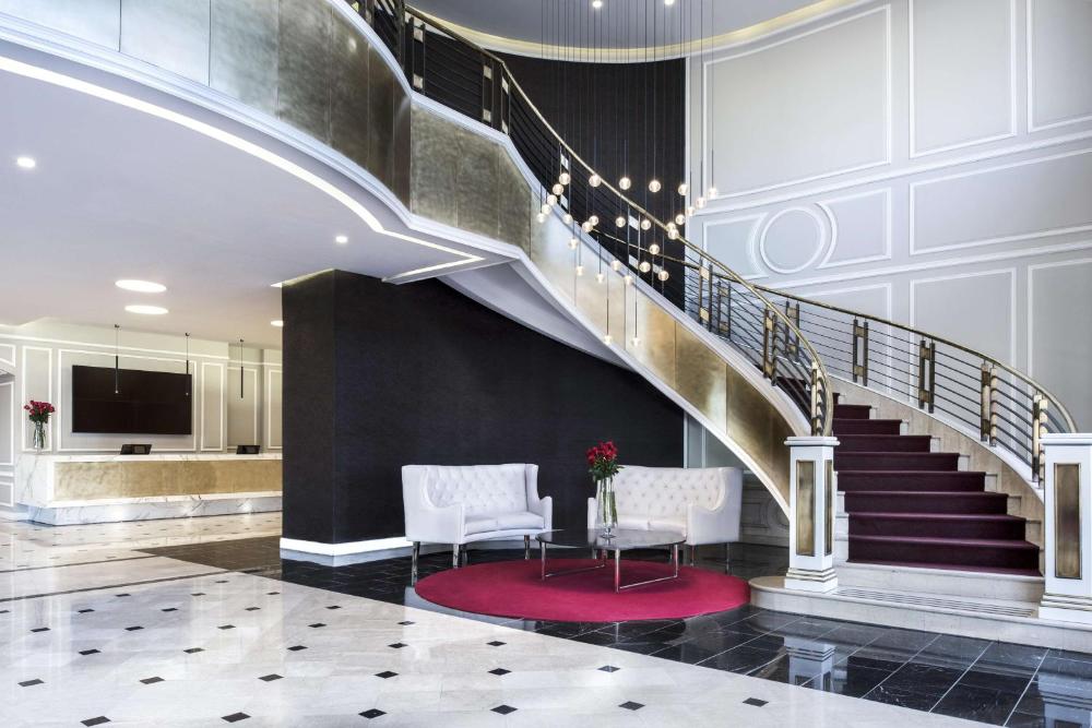 Hotel Radisson Información, Tarifas y Reservas