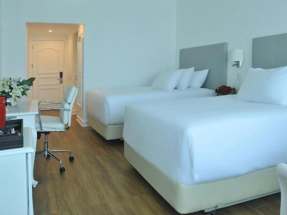 Superior Double or Twin Room Free Parking Promo with breakfast