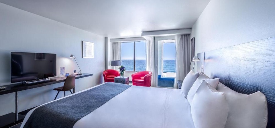 King Suite with Ocean View
