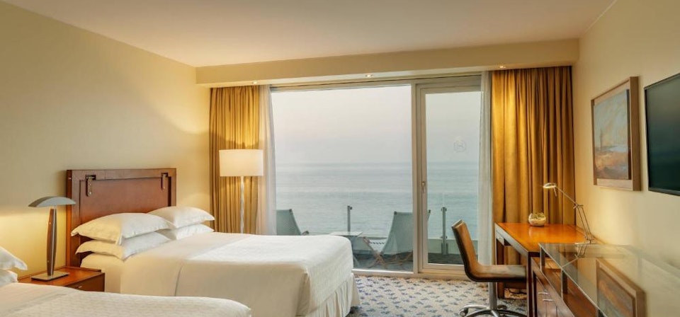 Classic, Guest room, 2 Queen or Double, Ocean view, Balcony