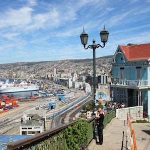 Enjoy Santiago and Valparaíso
