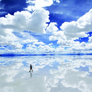 Discover the Stunning Uyuni Salt Flat