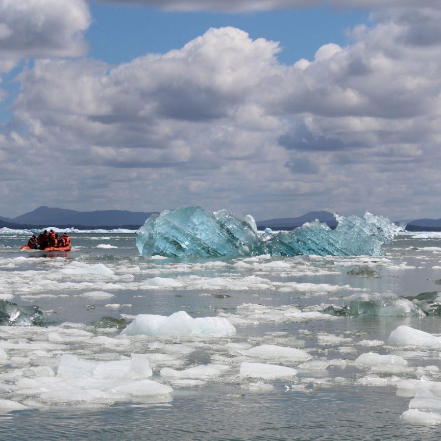 Tour San Rafael Glacier, Hotsprings and Park Aikén del Sur - imagen #2