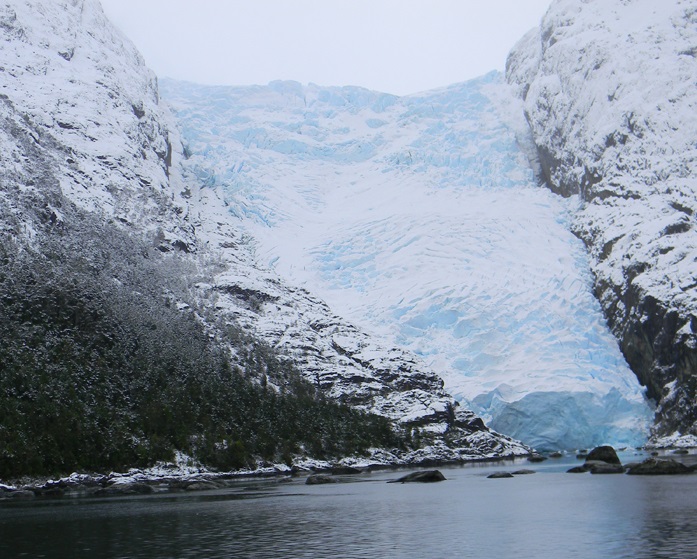 Torres del Paine and Glaciers Tour