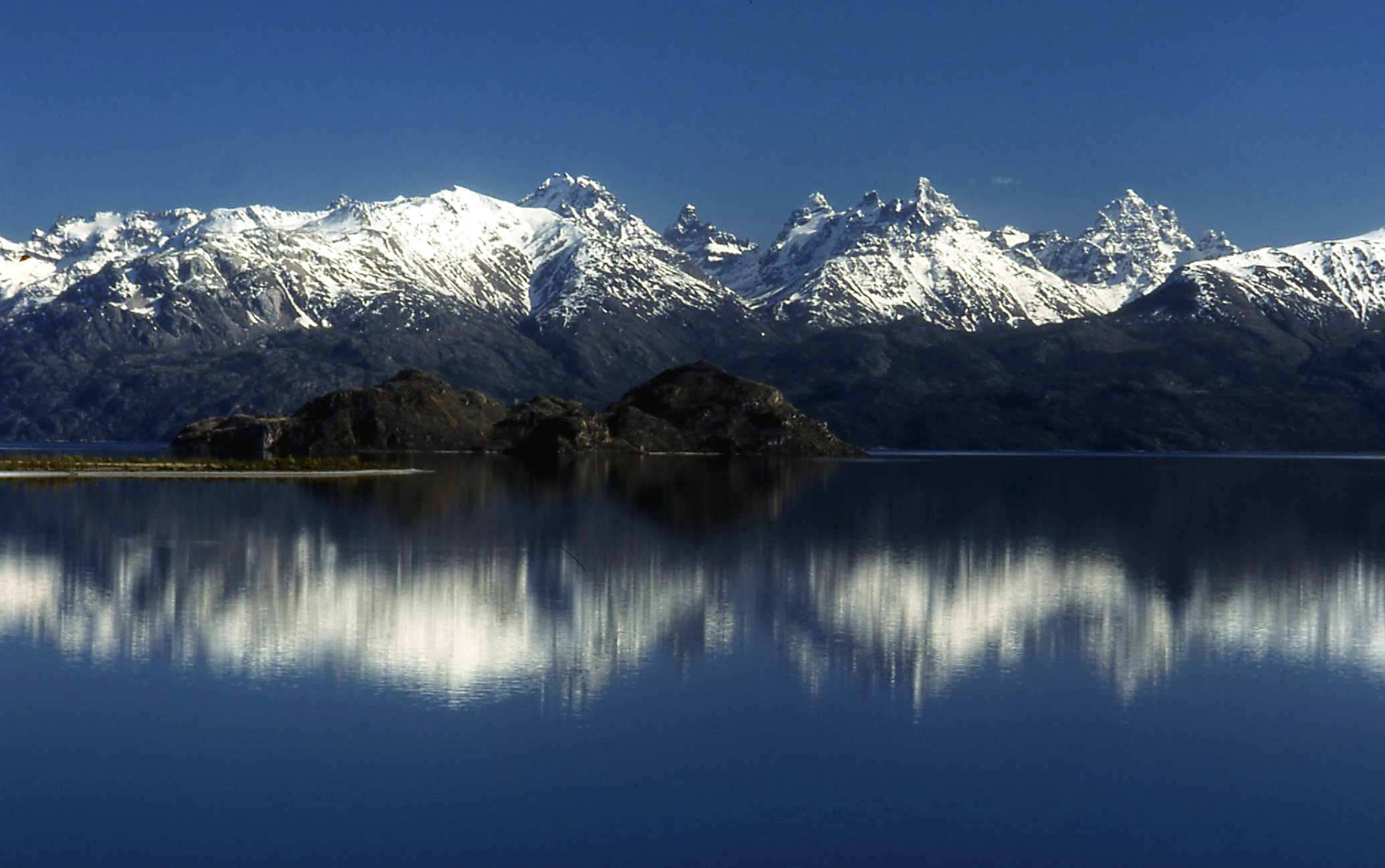 Tour Coyhaique, Caleta Tortel and Baker River