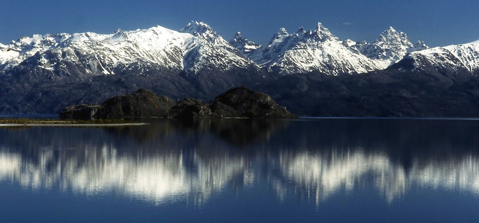 Tour Coyhaique, Caleta Tortel and Baker River