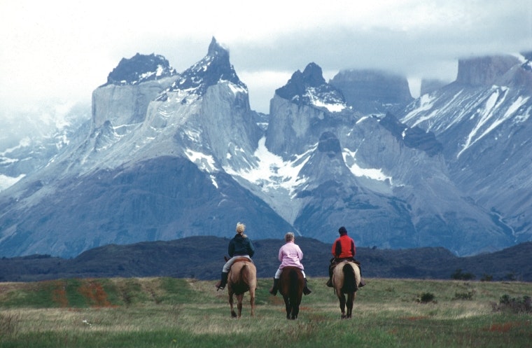 Budget Torres del Paine Travel Package - imagen #2