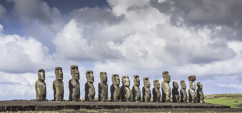 Discover the Mistery of the Moai Statue with Sunrise in Easter Island